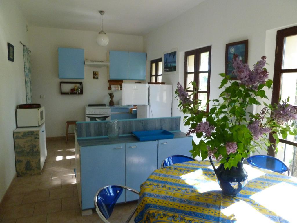 Bed and Breakfast Le Val Leron Valaurie Zewnętrze zdjęcie
