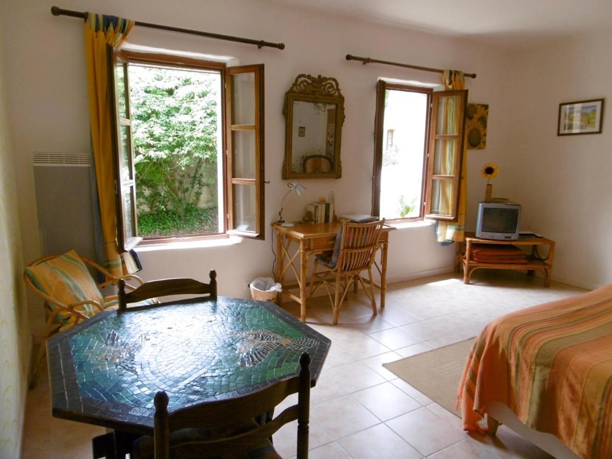 Bed and Breakfast Le Val Leron Valaurie Zewnętrze zdjęcie